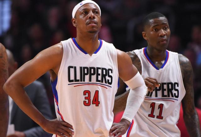 迫在眉睫的 迫在眉睫的