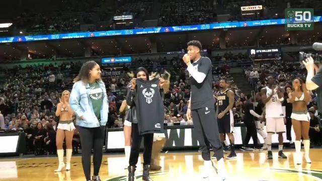 叠加社媒原 叠加社媒原